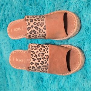 TOMS Leopard and Brown Sandals. Never Worn